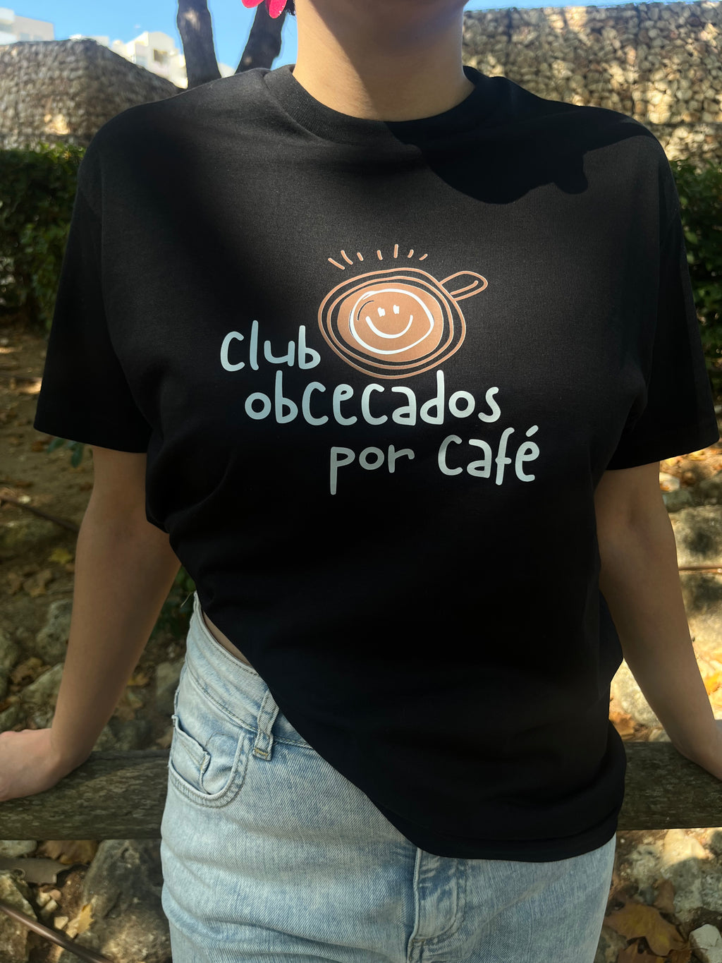 TSHIRT UNISEXO MODELO 'CLUB OBSECADOS POR CAFÉ'