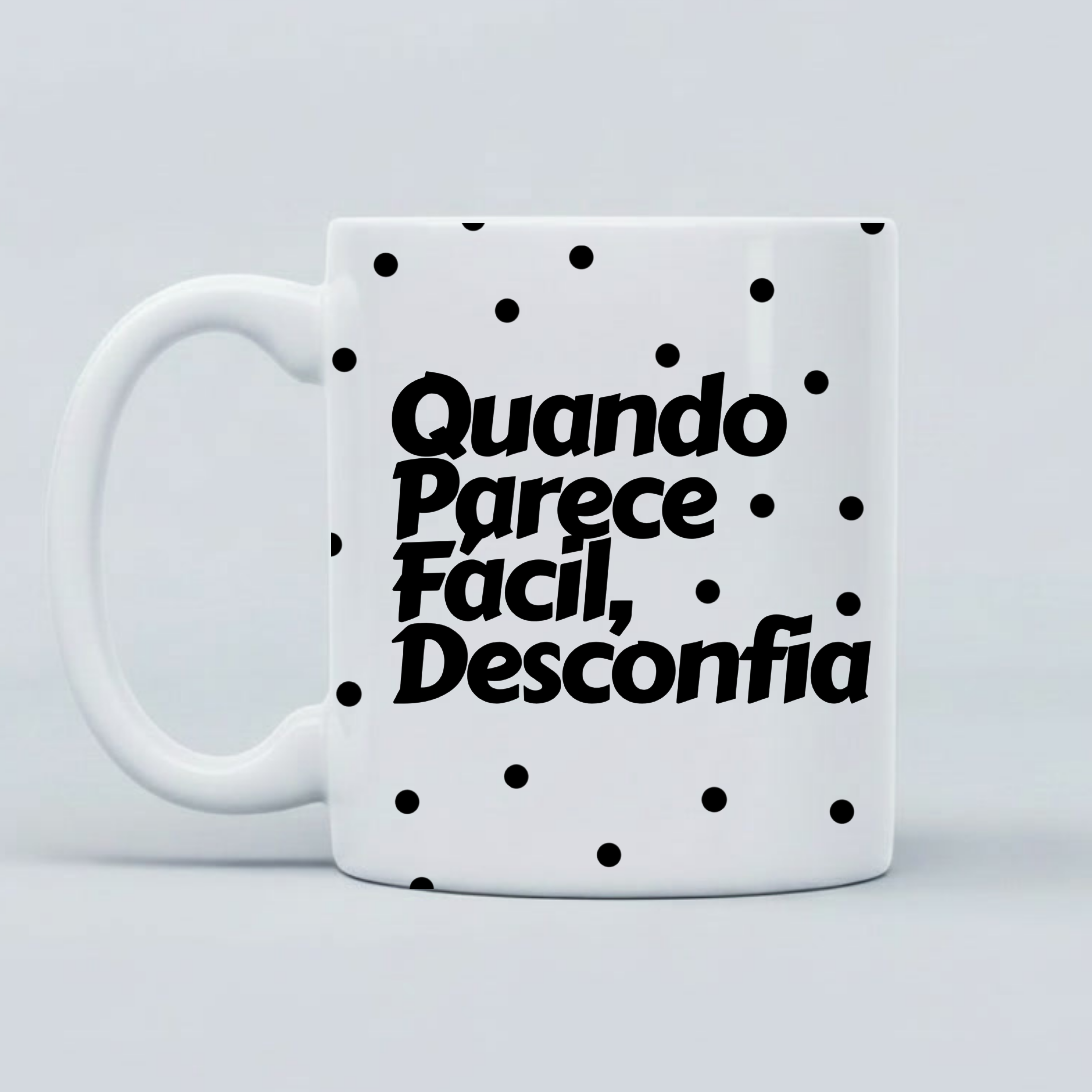 CANECA DESCONFIA