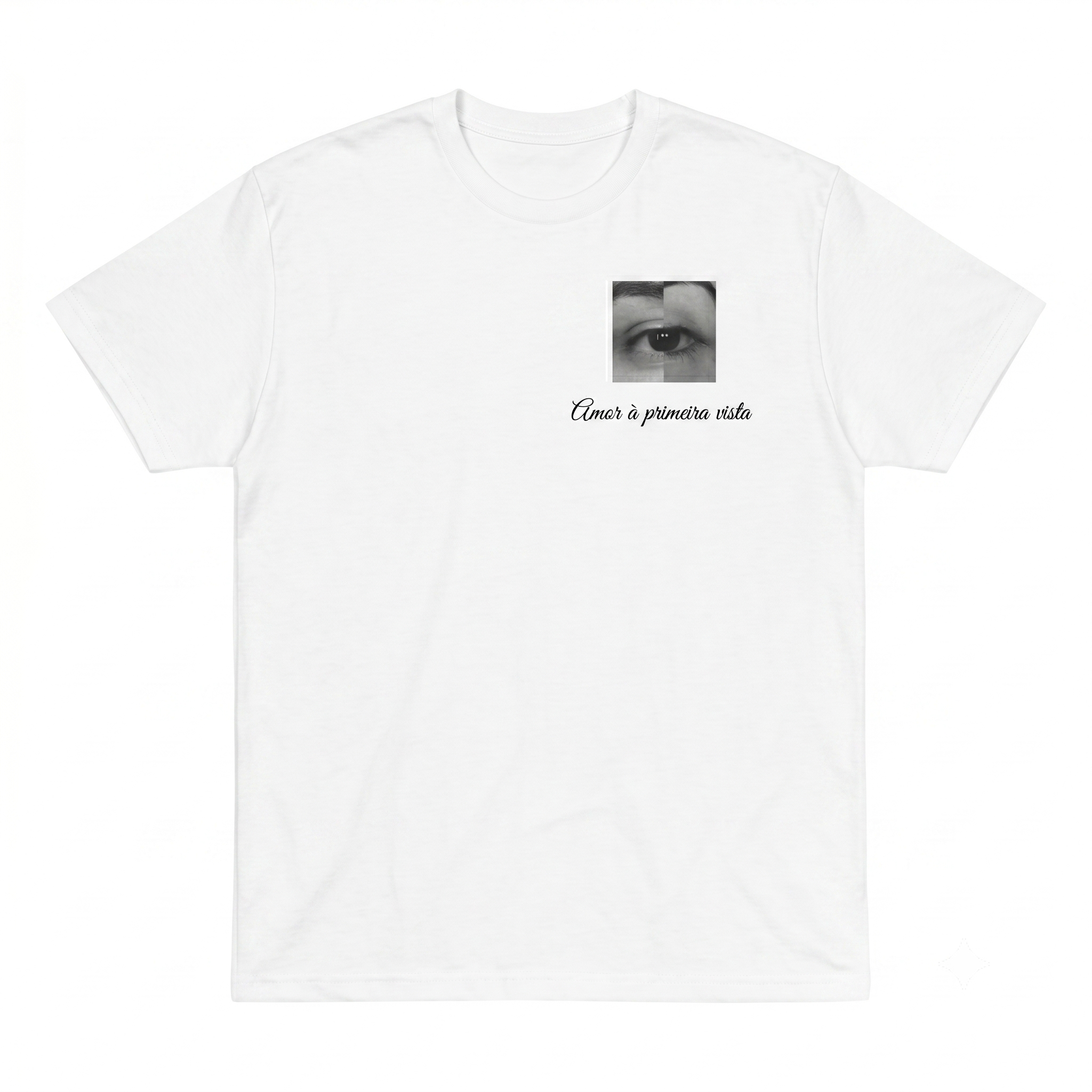 TSHIRT UNISEXO MODELO "AMOR À PRIMEIRA VISTA"